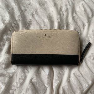 Kate spade perfect condition wallet